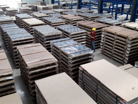 แผ่นสแตนเลส